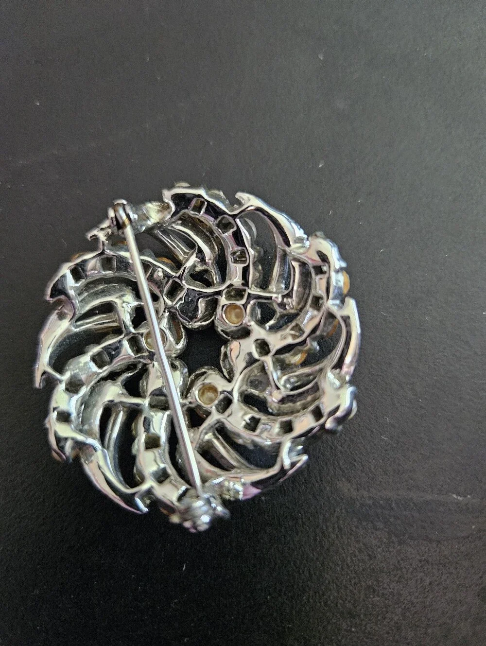 Silver-Tone Pearl & Crystal Swirl Brooch
